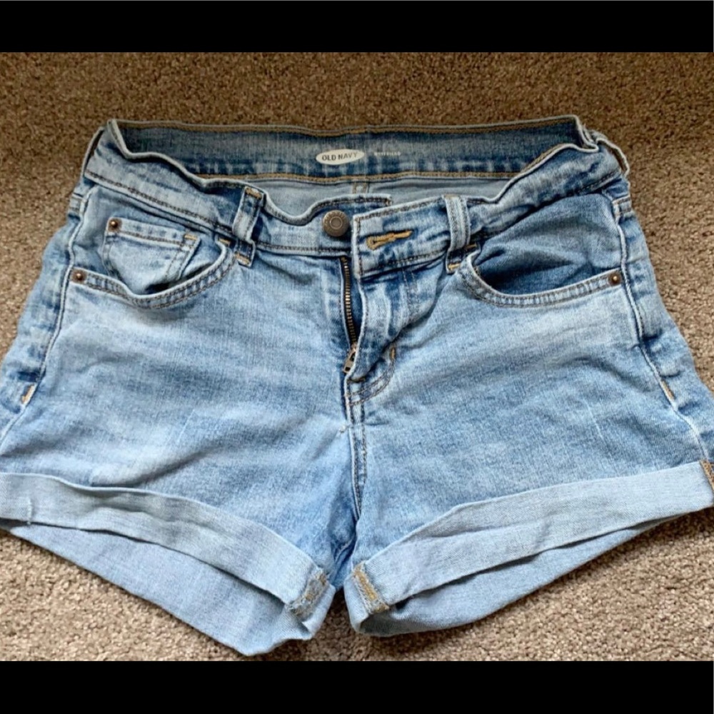 Washed out denim boyfriend short